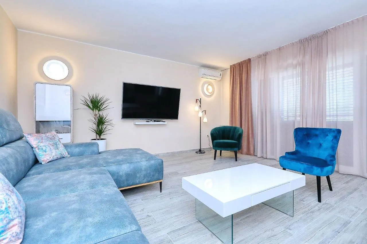 Holiday home Rose Villa Zadar